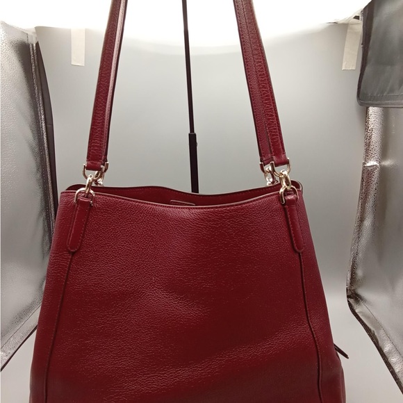 Kate Spade Leila Leather Triple Compartment Shoulder Bag in Cherrywood - Picture 2 of 5